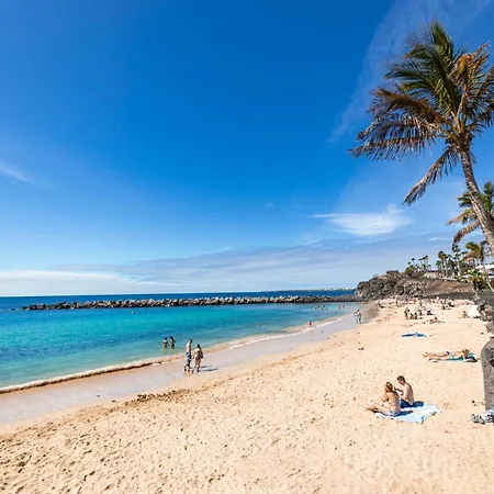 Home2book Elegant Coastal Escape, Apartamento Playa Blanca (Lanzarote)